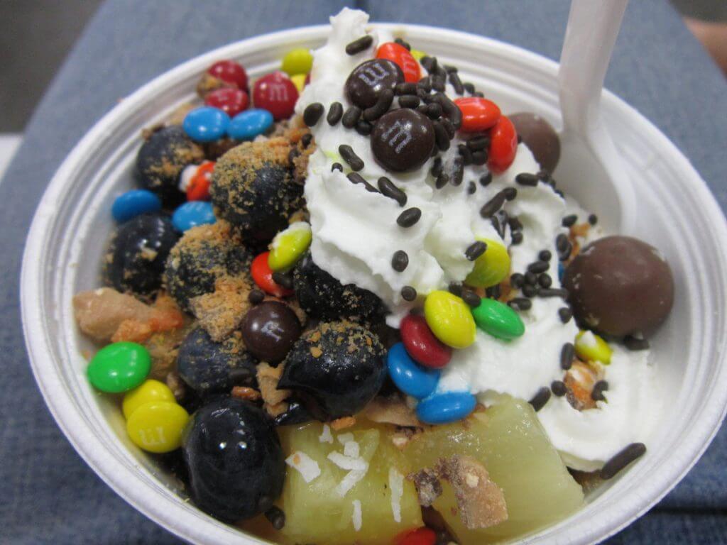 froyo with m&ms